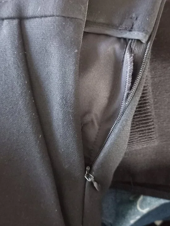 RED VALENTINO black high waist wide leg dress pants with gold belt buckle - Picture 7 of 13